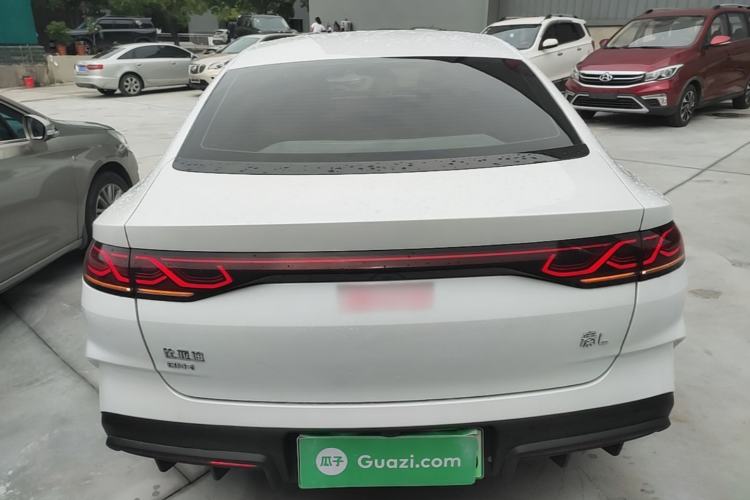 BYD Qin L 2024 — 5