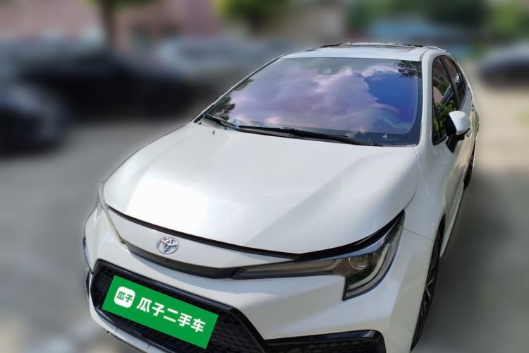 Toyota Corolla 2021 — фото 1