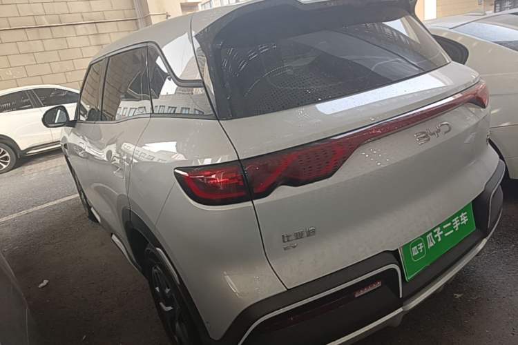 BYD Yuan Up 2025 — 4