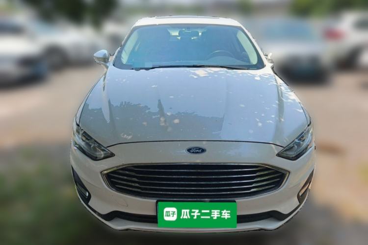 Ford Mondeo 2020 — фото 2