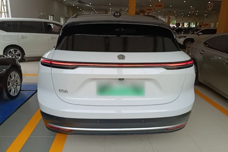 NIO ES6 2023 — 5