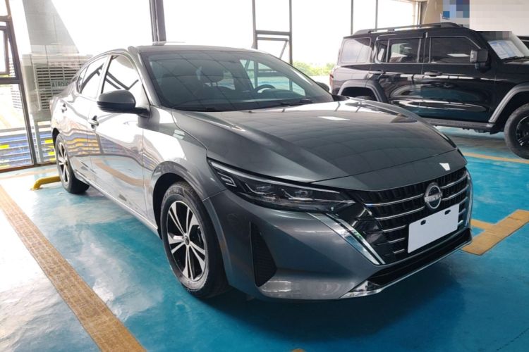 Nissan Sentra 2023 — 3