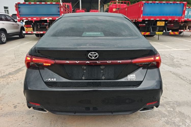 Toyota Avalon 2019 — 5