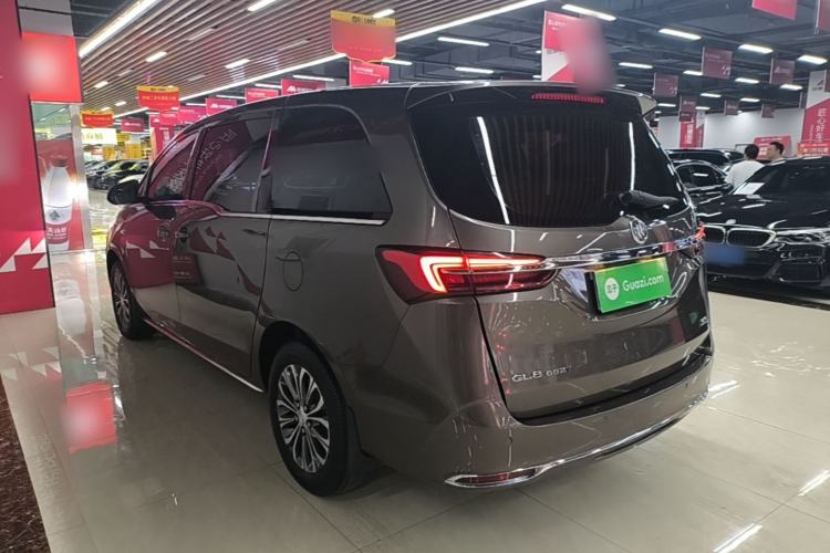 Buick GL8 2023 — 4