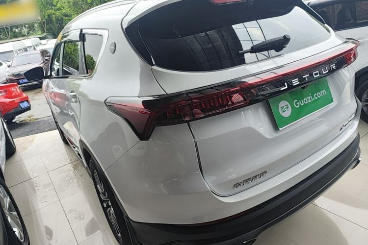 Jetour X70 Plus 2025 — 4