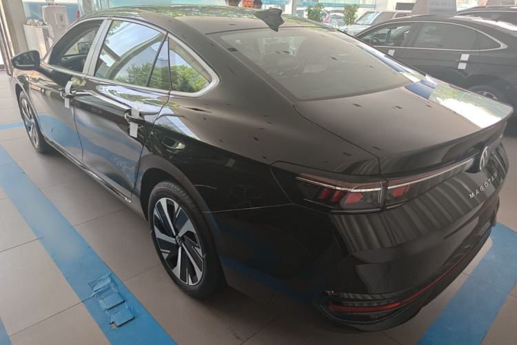 Volkswagen Magotan 2026 — 4