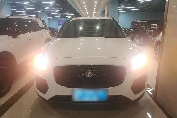 Jaguar e pace 2024 — фото 2