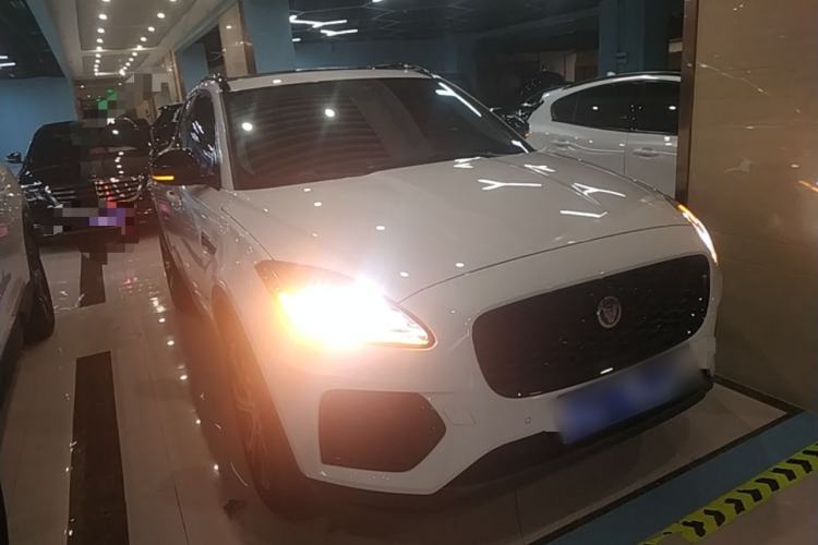 Jaguar e pace 2024 — фото 3
