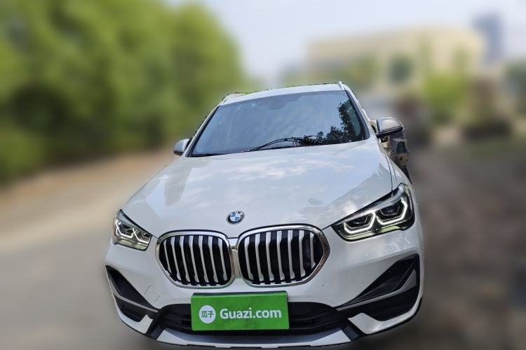 BMW X1 2022 — фото 2