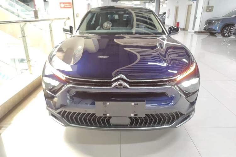 Citroen C5 X 2024 — 2