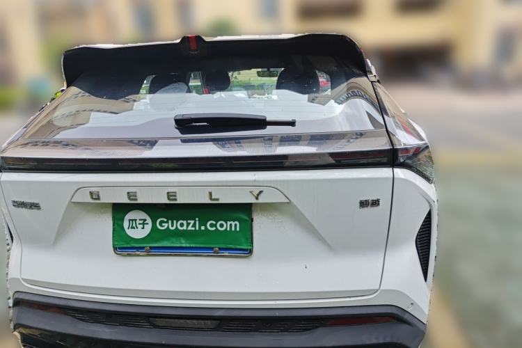 Geely Emgrand X7 2023 — 3