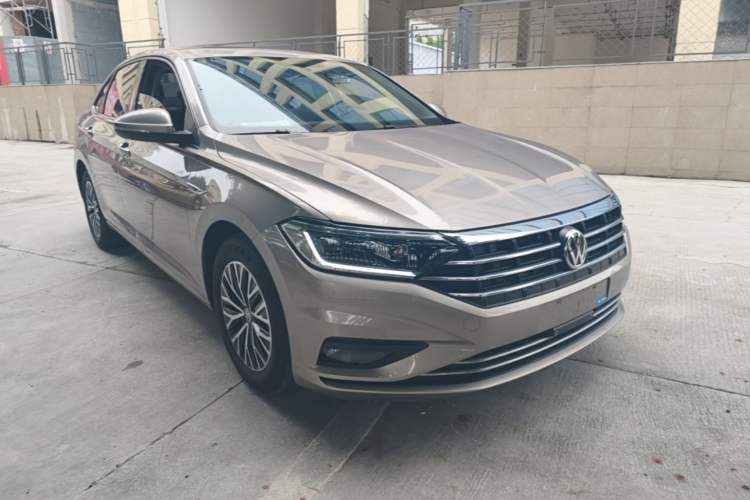 Volkswagen Sagitar 2020 — 3
