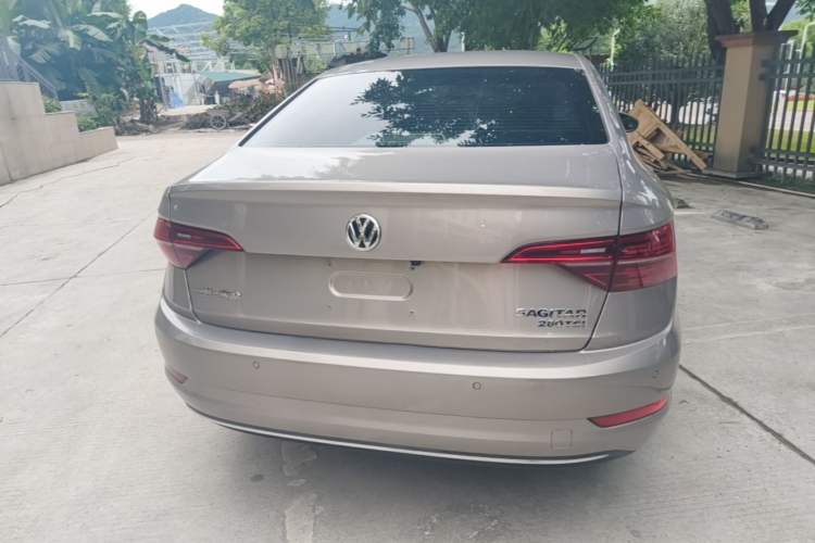 Volkswagen Sagitar 2020 — 5