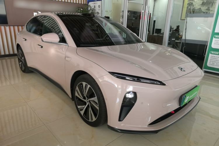 NIO ET5 2024 — 3