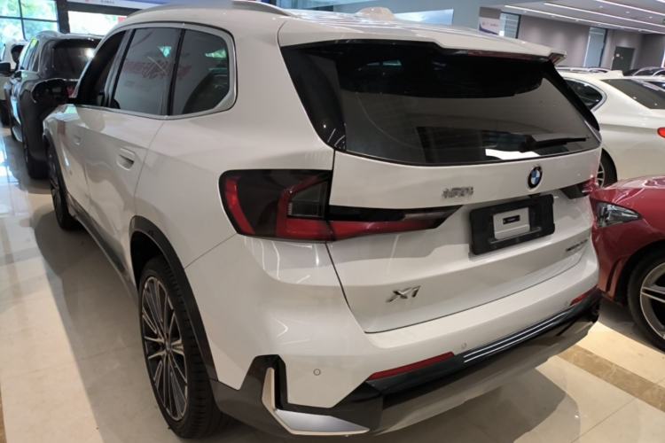 BMW X1 2023 — фото 4