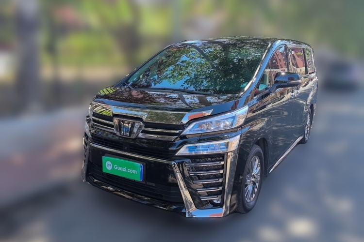Toyota Vellfire 2021 — фото 1