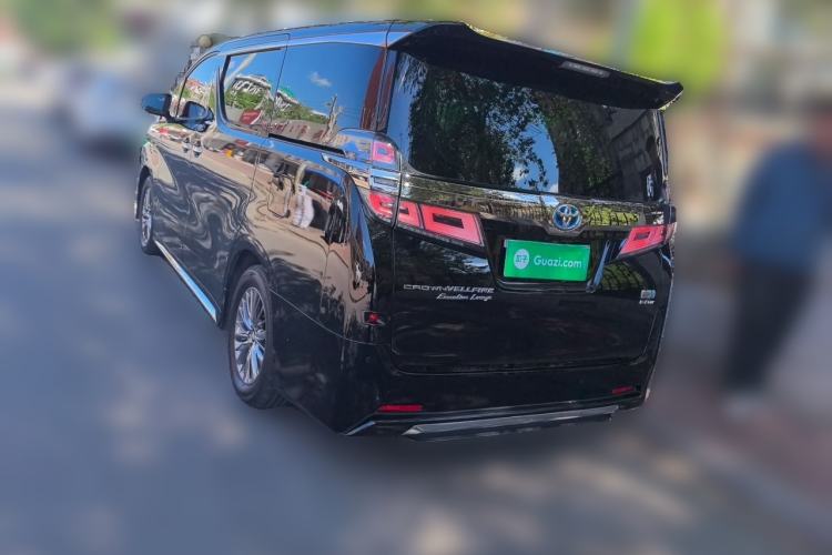 Toyota Vellfire 2021 — фото 4