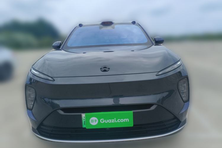 NIO ES8 2023 — 2