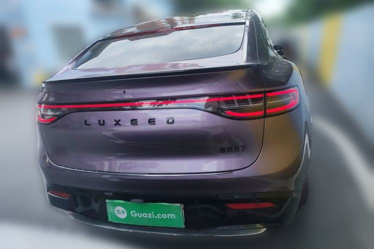Luxeed R7 2024 — 3