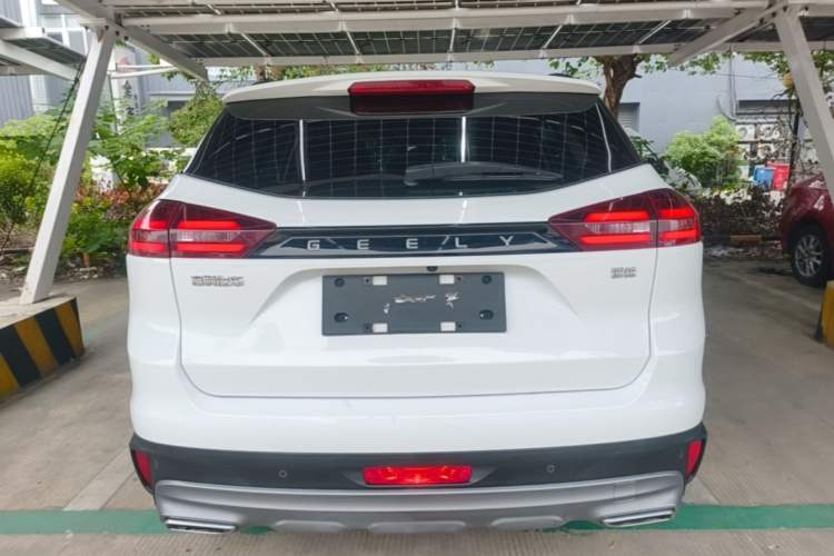 Geely Emgrand X7 2021 — 5
