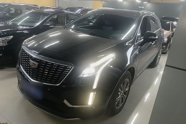 Cadillac XT5 2020 — фото 1