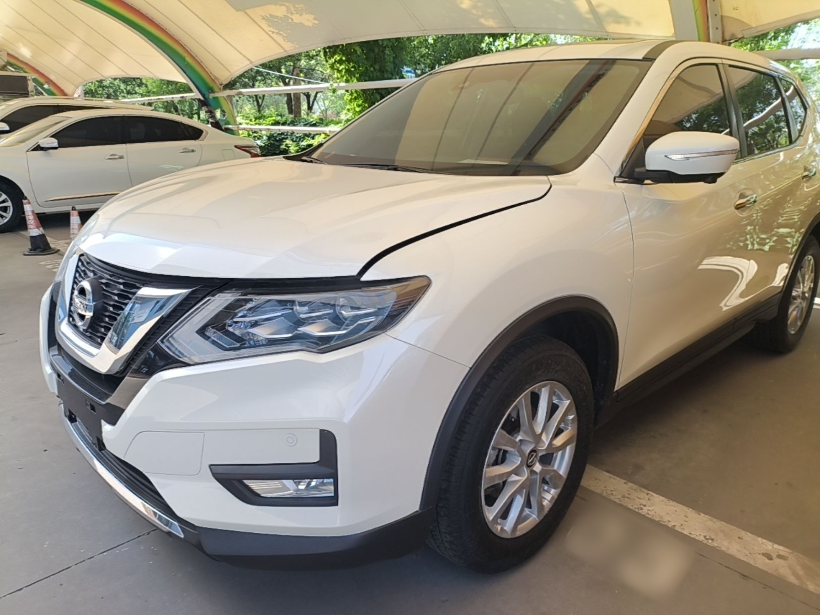 Nissan X-Trail 2023 — фото 1