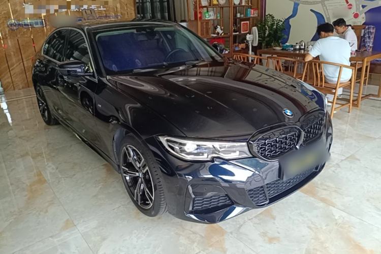 BMW 325i 2022 — 3