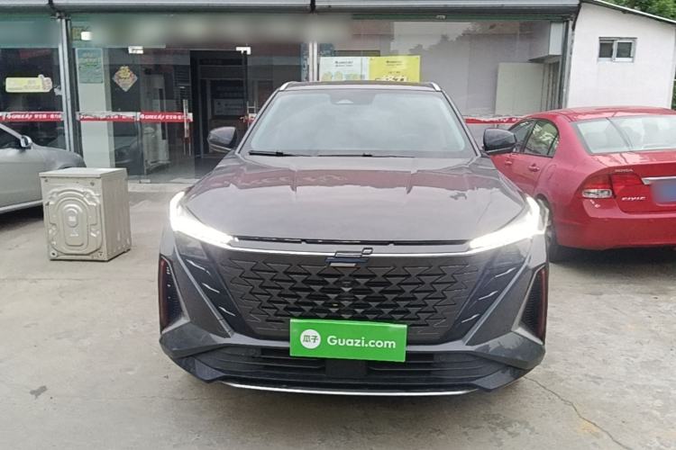 ChangAn Oshan Z6 2023 — 2