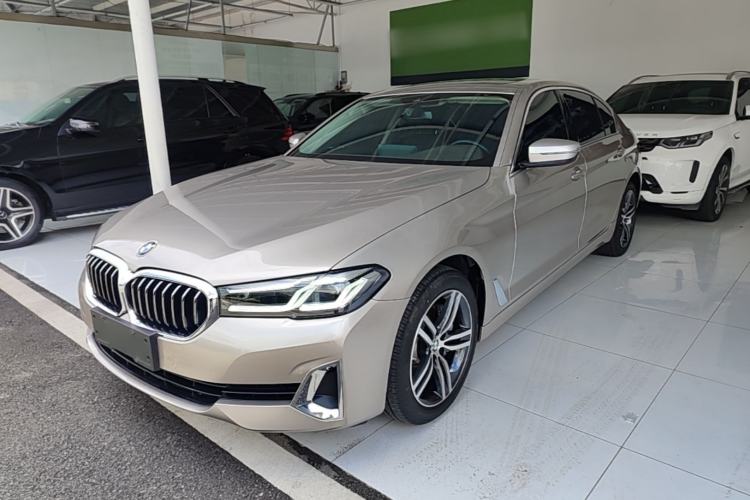 BMW 530Li 2021 — фото 1