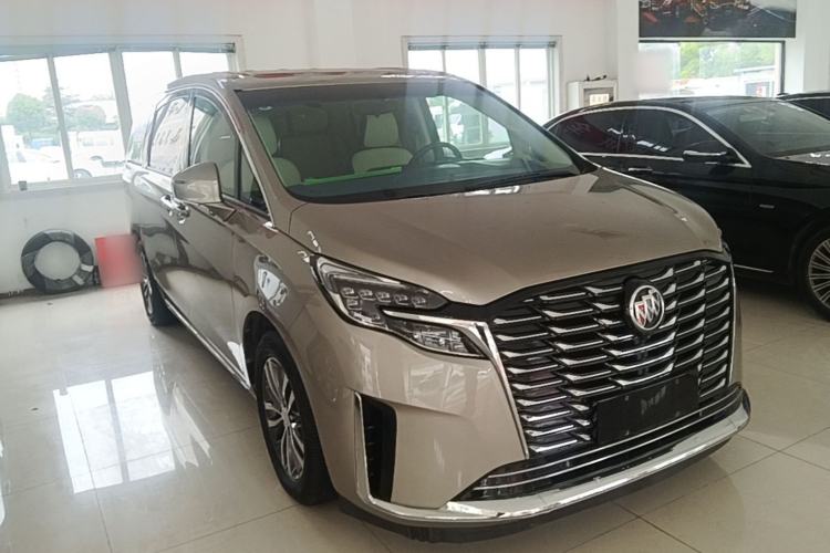 Buick GL8 2023 — 3