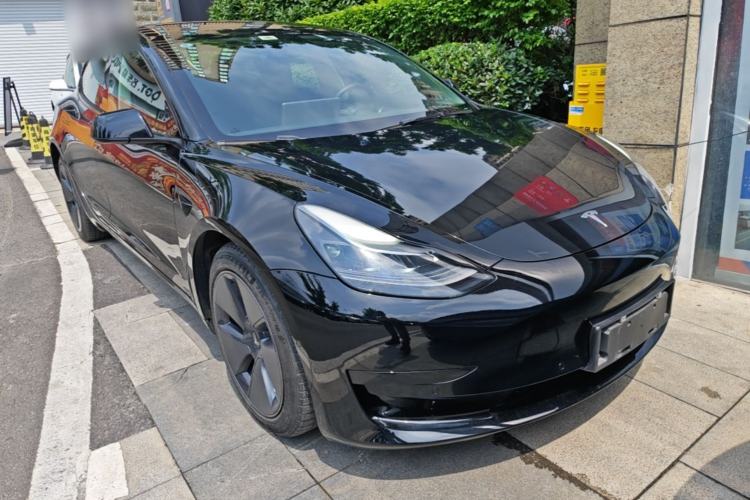 Tesla Model 3 2022 — 3