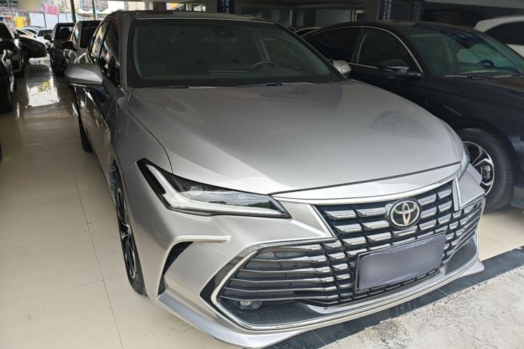 Toyota Avalon 2022 — 3