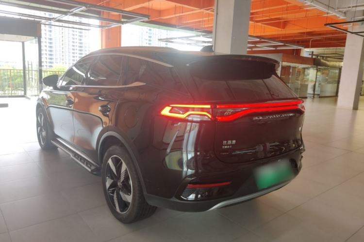 BYD Tang 2023 — 4
