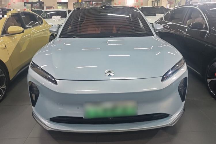 NIO ET5 2022 — 2