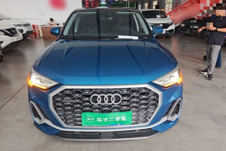 Audi q3 sportback 2020 — фото 2