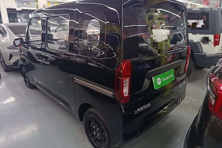 Wuling Zhiguang 2025 — 4