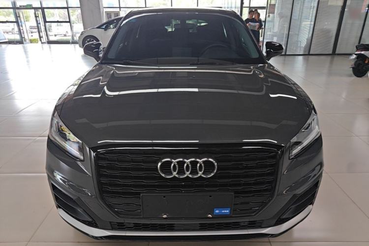 Audi Q2 2020 — 2