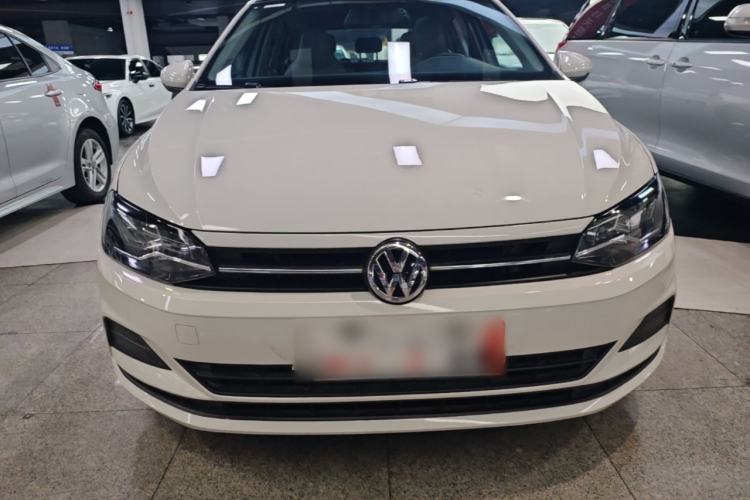 Volkswagen Polo 2019 — 2