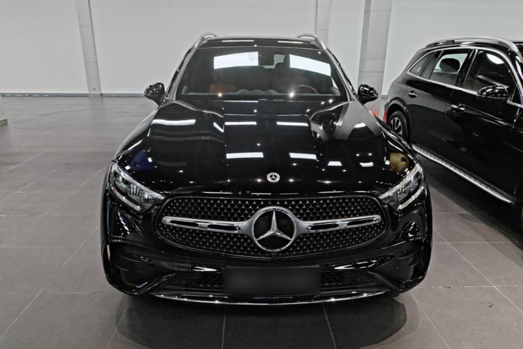 Mercedes-Benz GLC 300 L 2023 — 2