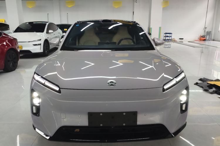 NIO ET5 2025 — 2