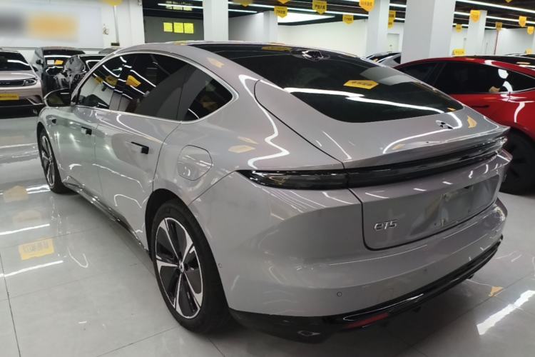 NIO ET5 2025 — 4