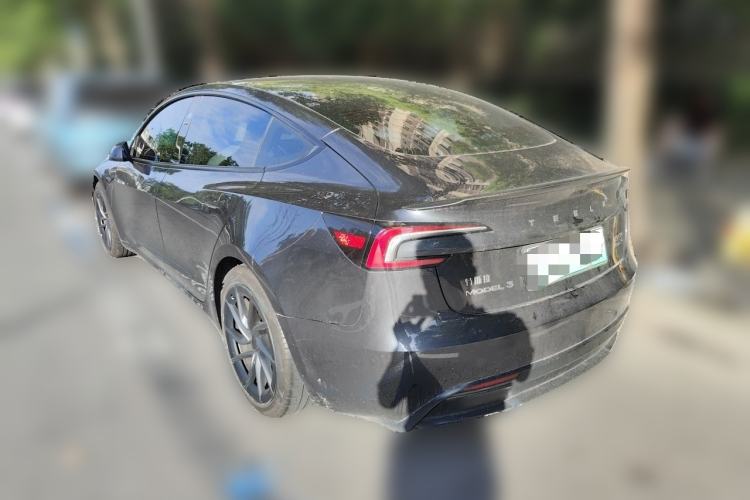 Tesla Model 3 2024 — 4