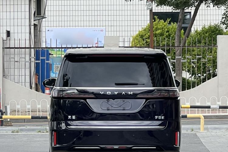 Voyah Dream 2024 — 5