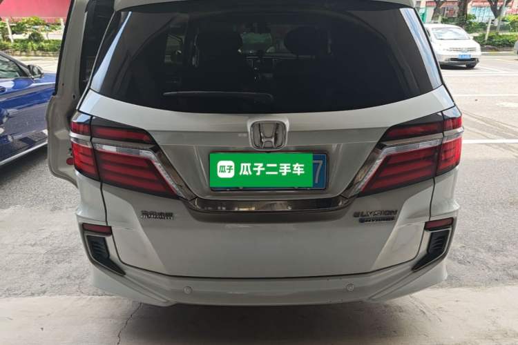 Honda Elysion 2019 — 5