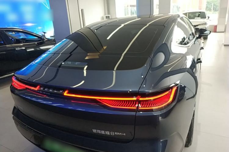 Geely Galaxy 8 2025 — 5