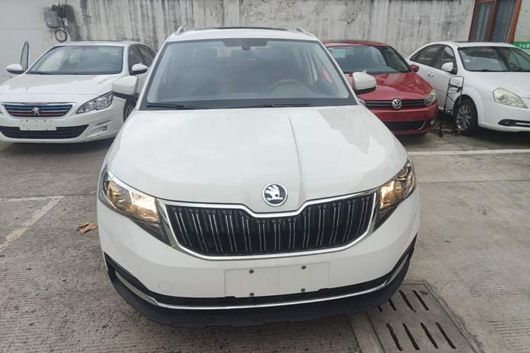 Skoda Kamiq 2020 — фото 2
