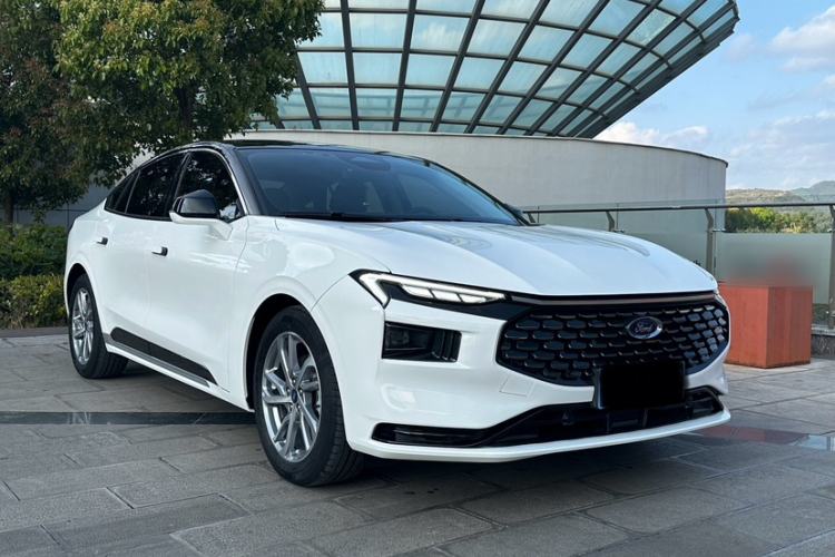Ford Mondeo 2022 — 3