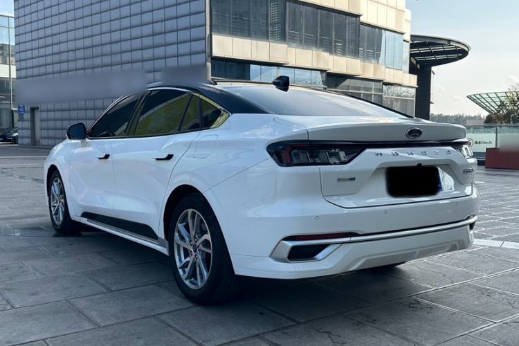 Ford Mondeo 2022 — 4