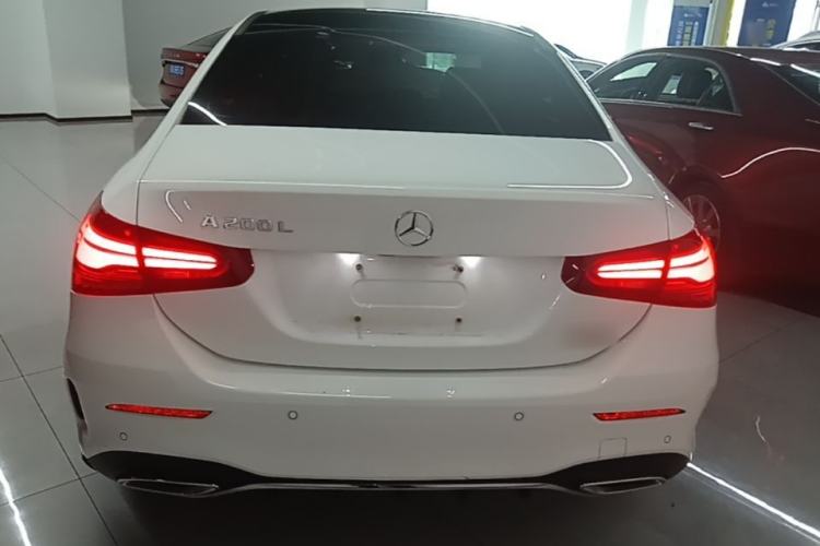 Mercedes-Benz A 200 L 2023 — фото 5