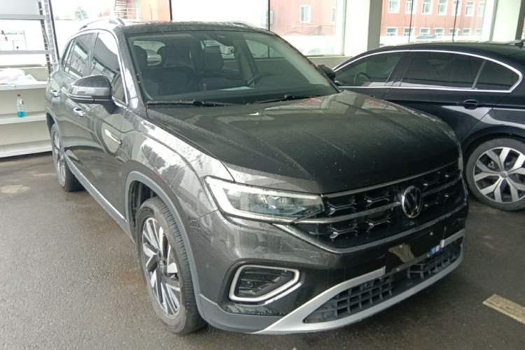 Volkswagen Tayron 2024 — 3